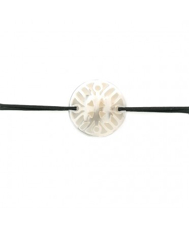Bracelet Ilargia stèle nacre blanche sur cordon